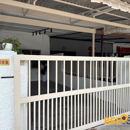 Jenjarom Modern Homestay Jenjarum Екстер'єр фото