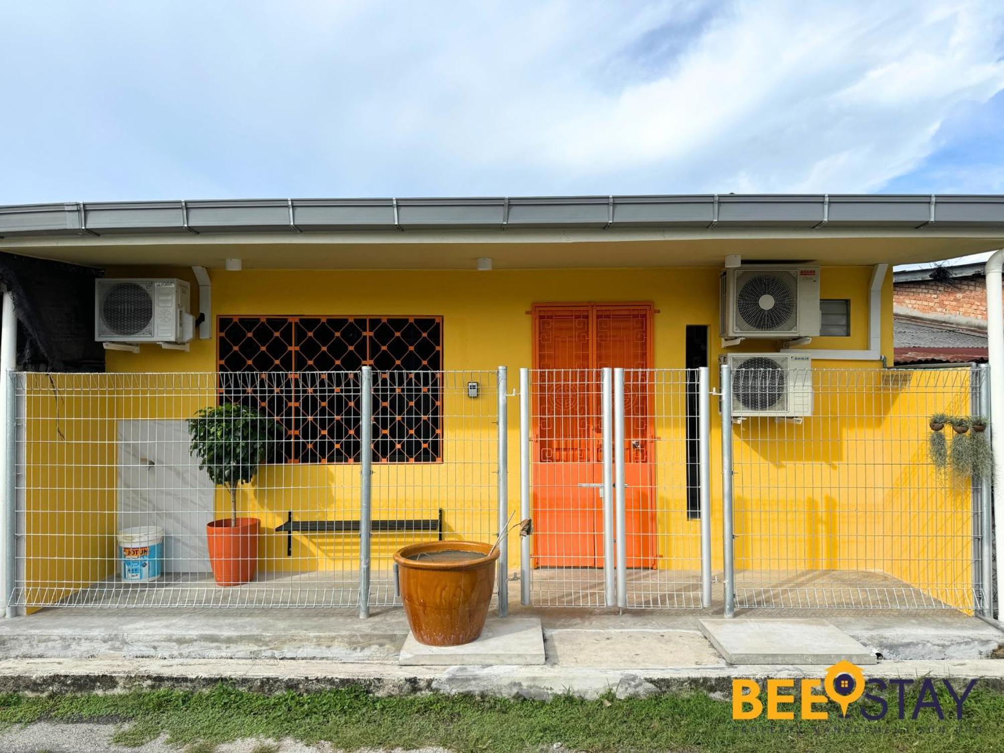 Jenjarom Modern Homestay Jenjarum Екстер'єр фото